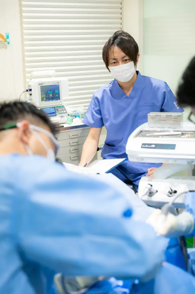 静脈内鎮静法による複数本の同時抜歯